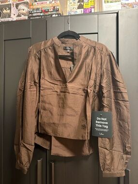 Lulu's Brown Button-Up Collared Shirt